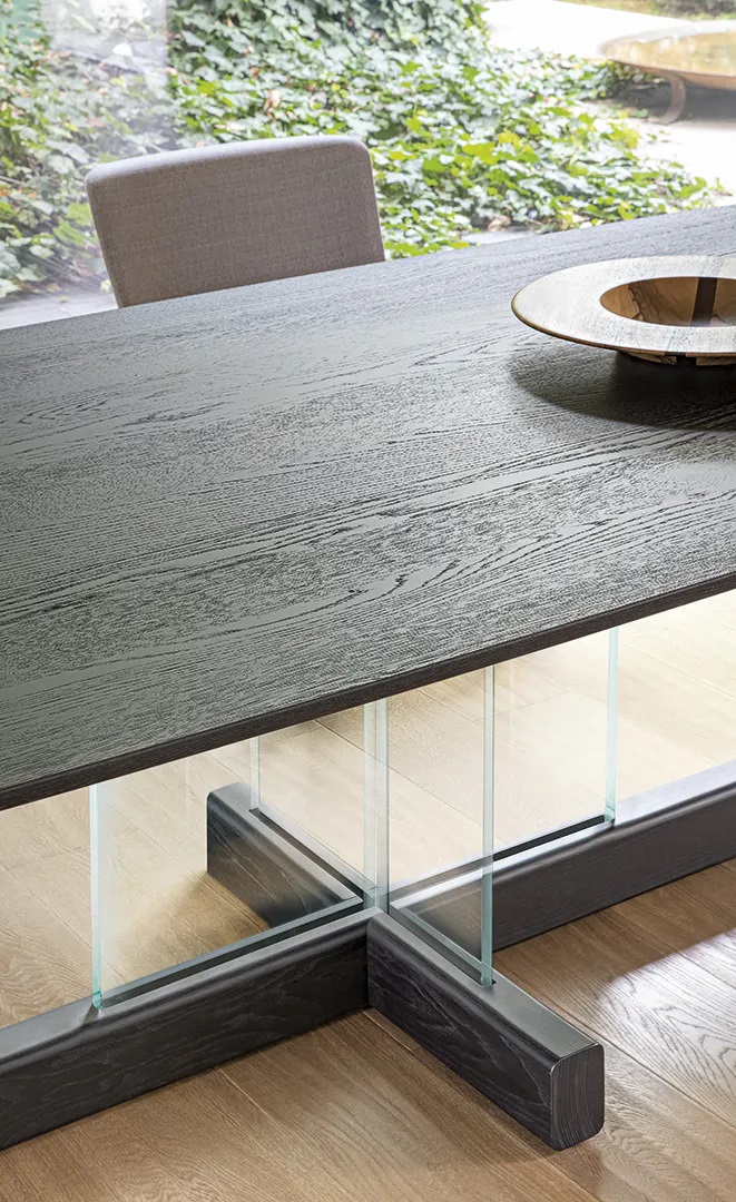 Cross Table, Cross Table Glass