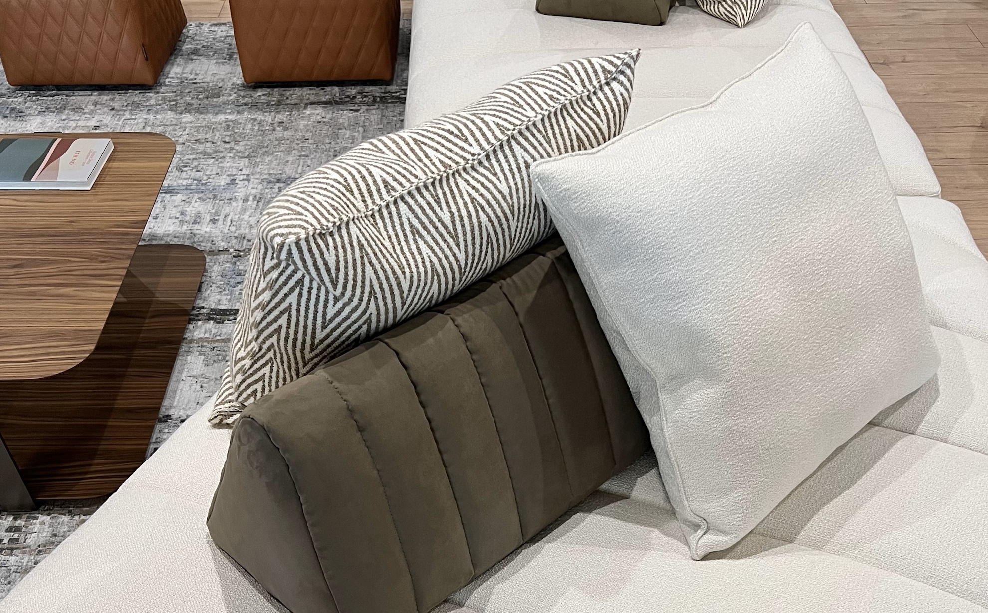 Декоративні подушки Flat 60х60